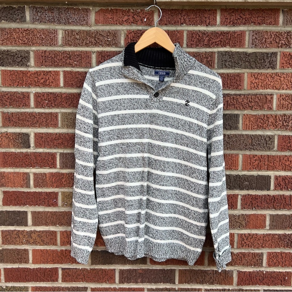 IZOD Gray and White Striped 1/4 Zip Up Pullover Sweater